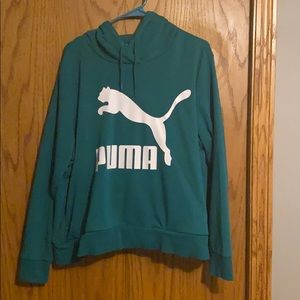 puma sweatshirt